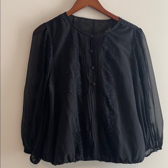 Alice + Olivia Tops - Alice+Olivia beautiful black silk blouse